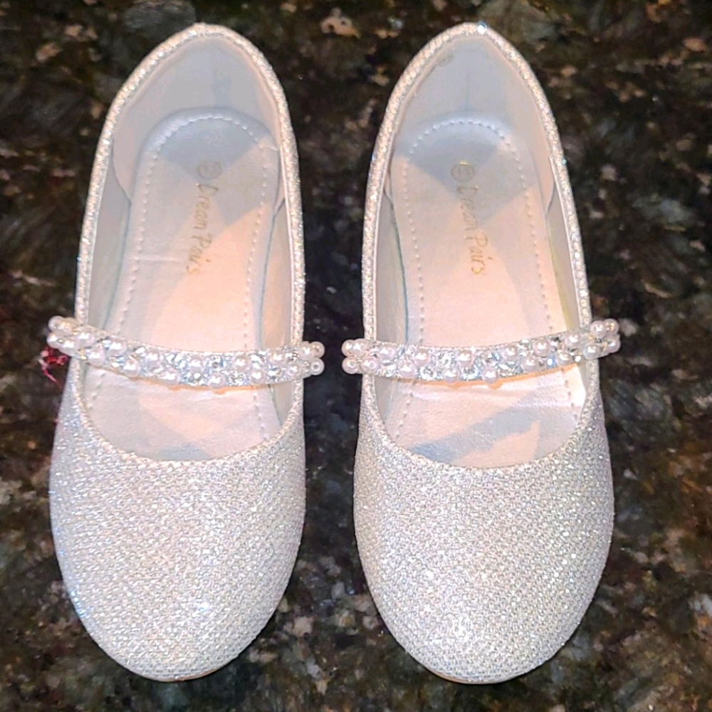 Brand new girls size 13 dress shoes